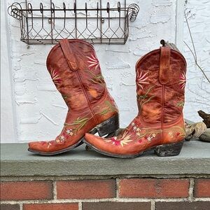 Old Gringo Mango Brown Heeled Boots with Embroidered Shaft